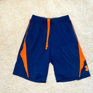 Boys under armor shorts large